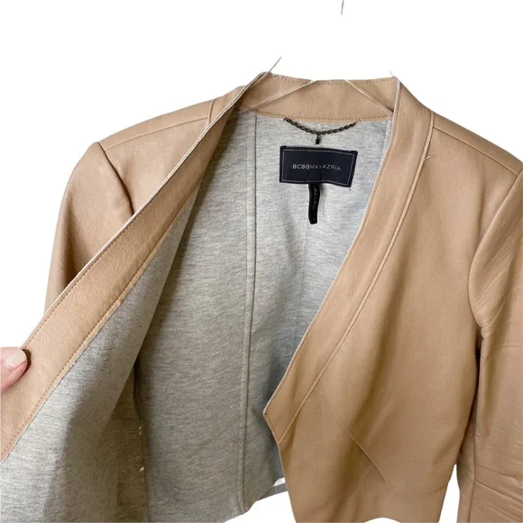 BCBG Maxazria Faux Vegan Leather Lloyd In Camel Cropped Jacket XS - Picture 8 of 9